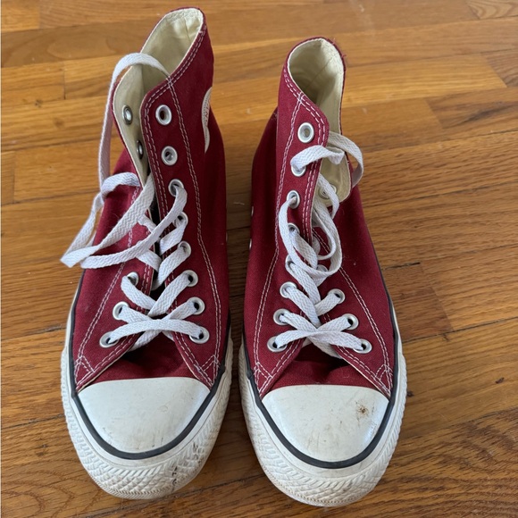 Converse All Star Burgundy High Tops - Picture 4 of 8